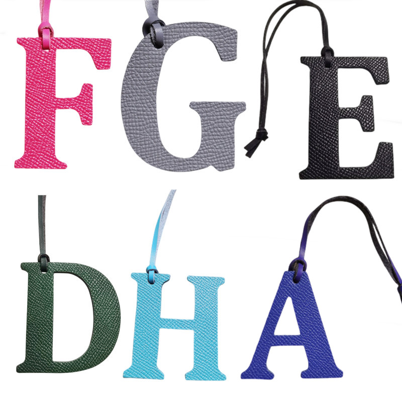 Monogram Keychain Leather - Commercio all'ingrosso di lusso in vera